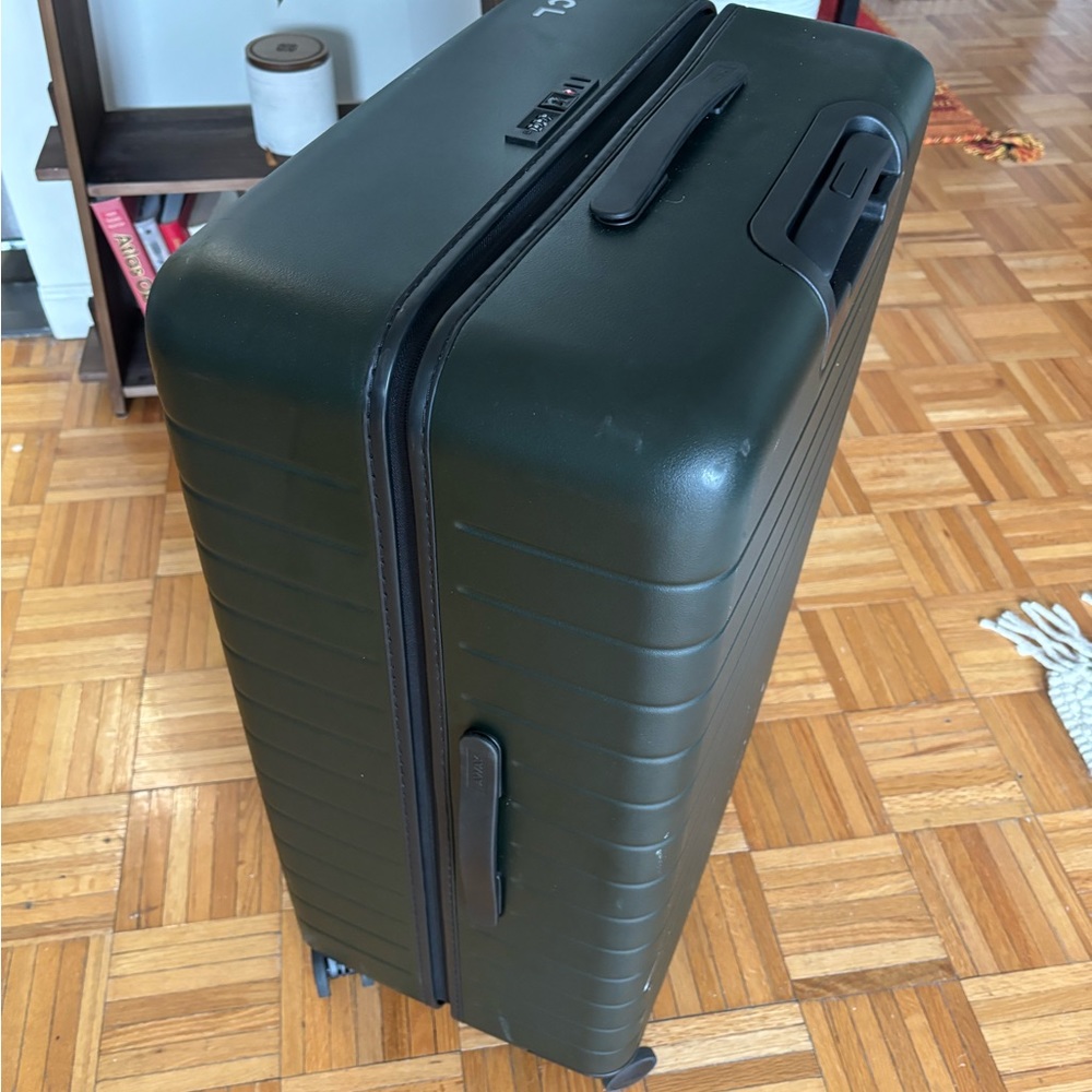 Away large checked luggage